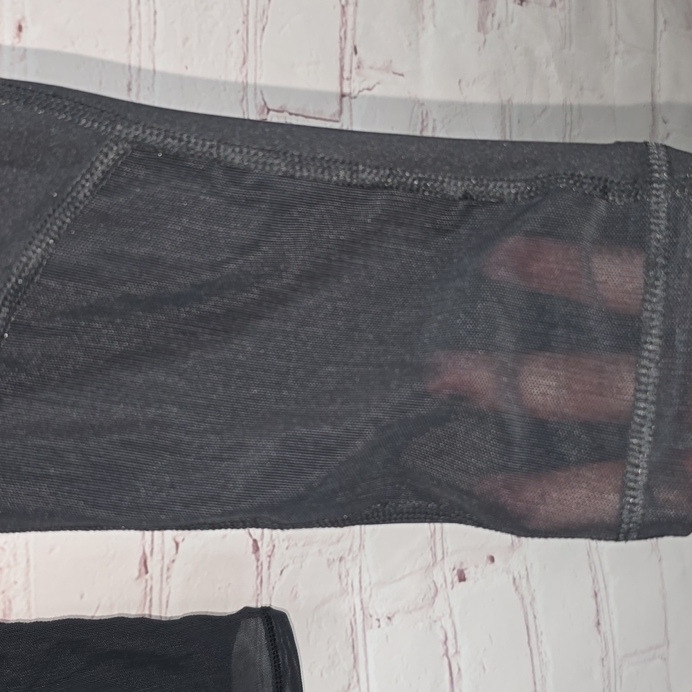 Nike Pro Dri Fit Black Leggings Mesh Back Legs Women's Small - Picture 8 of 12